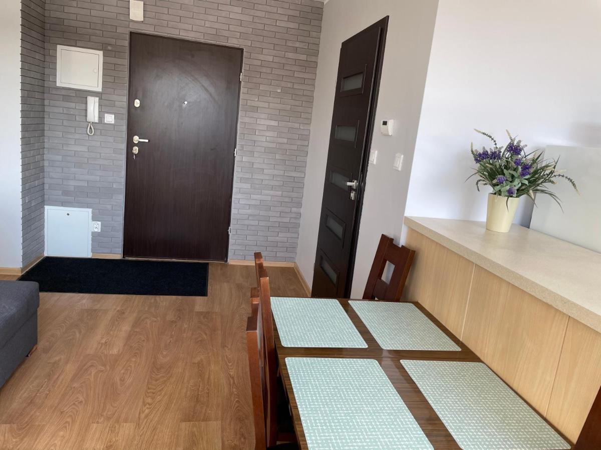 Komfortowe Studio 52 M2 W Centrum Grojca Grojec  Εξωτερικό φωτογραφία