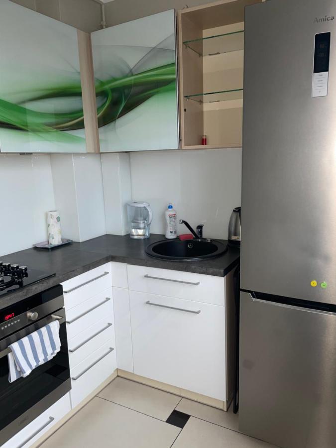 Komfortowe Studio 52 M2 W Centrum Grojca Grojec  Εξωτερικό φωτογραφία